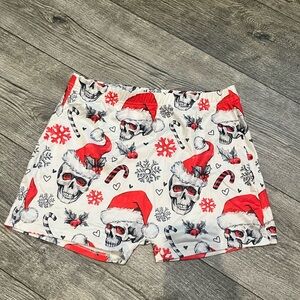 NWOT Women’s Medium Festive Skull Santa Christmas Holiday Print Pajama Shorts